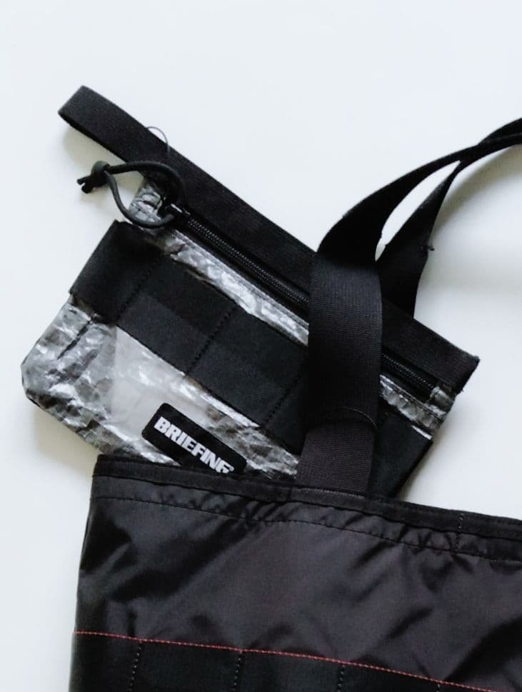 新品タグ付き ブリーフィング TWO SIDE FLAT POUCH 黒 透明