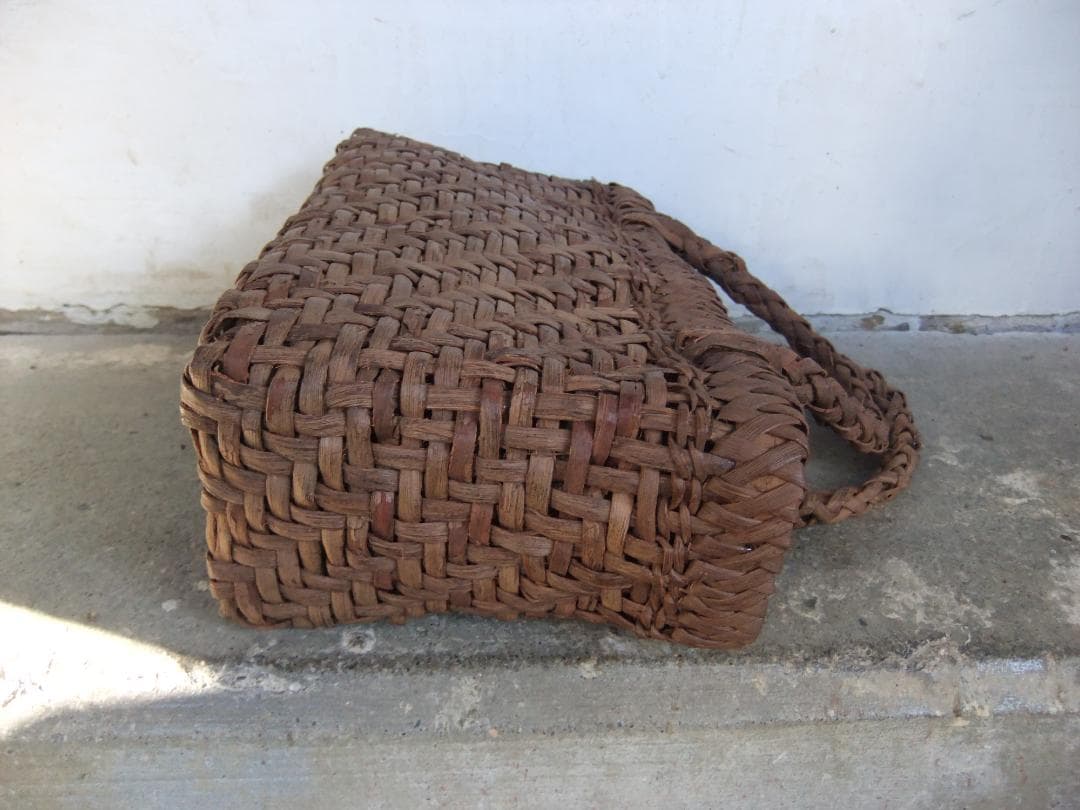 山葡萄かご　福島県三島産