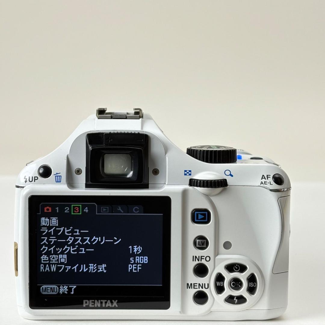 PENTAX K-x 18-55mm 標準レンズセット　白　070