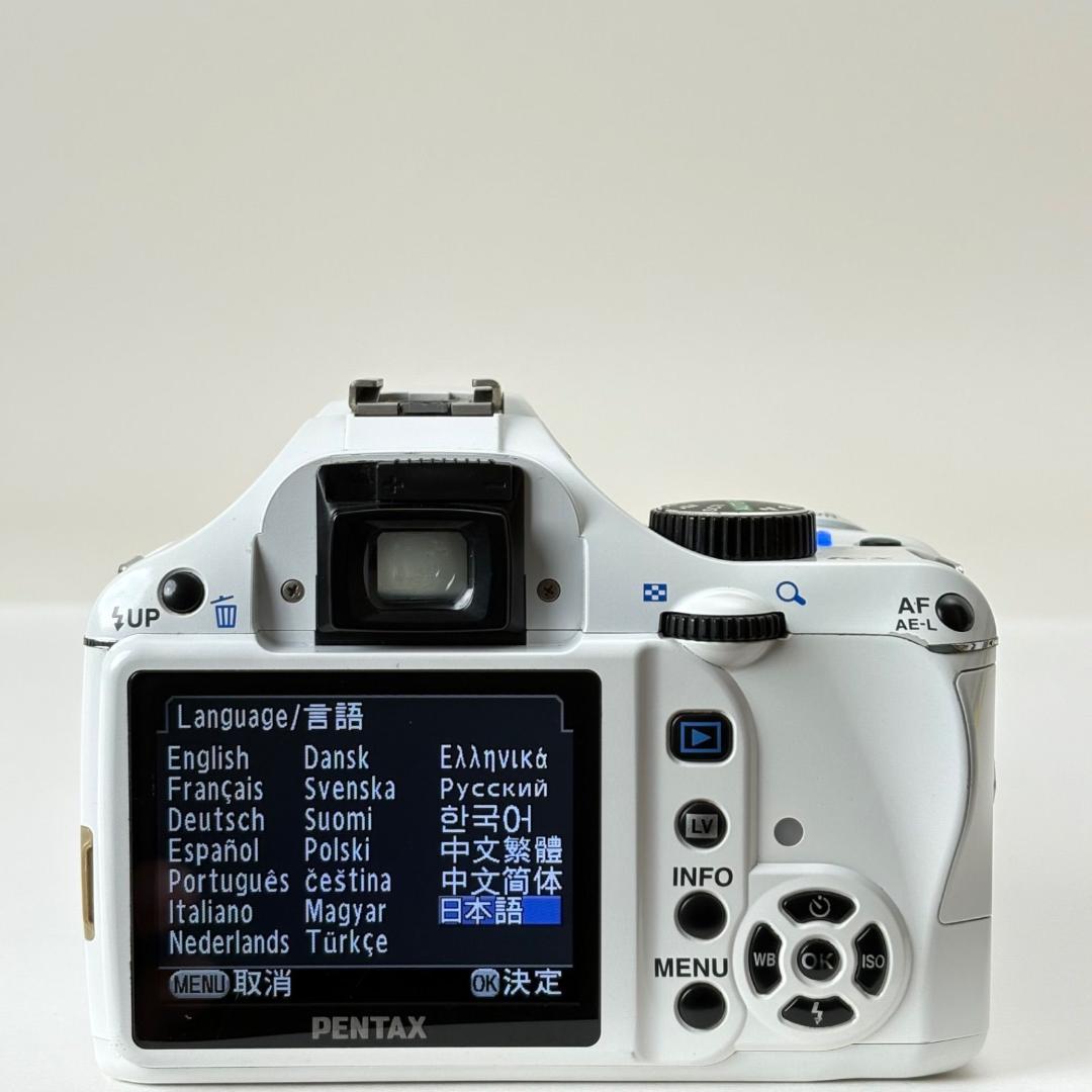PENTAX K-x 18-55mm 標準レンズセット　白　070