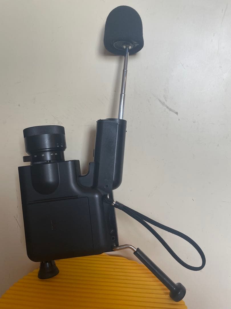 スーパー8 8ミリカメラ 西独製　Nizo integral 6 ワイコン付き