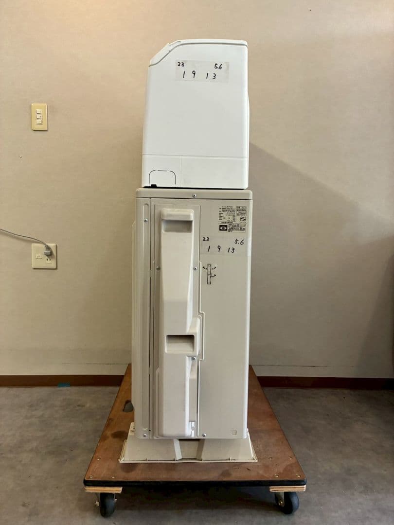 ◯1913 富士通【AS-WY563N2W】 2023年 18畳 エアコン 中古