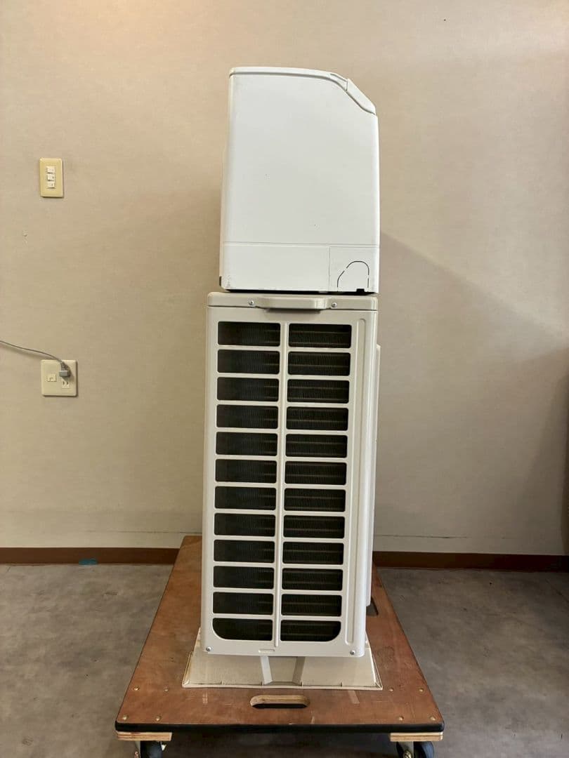 ◯1913 富士通【AS-WY563N2W】 2023年 18畳 エアコン 中古