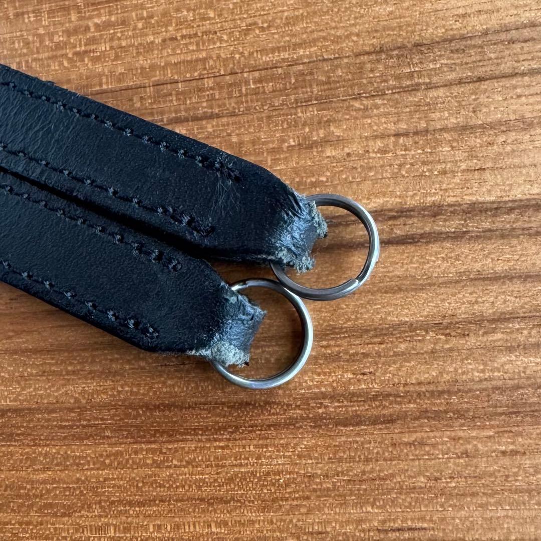 Leica Q2 【概ね美品】+純正サムレスト、純正フィルターセット