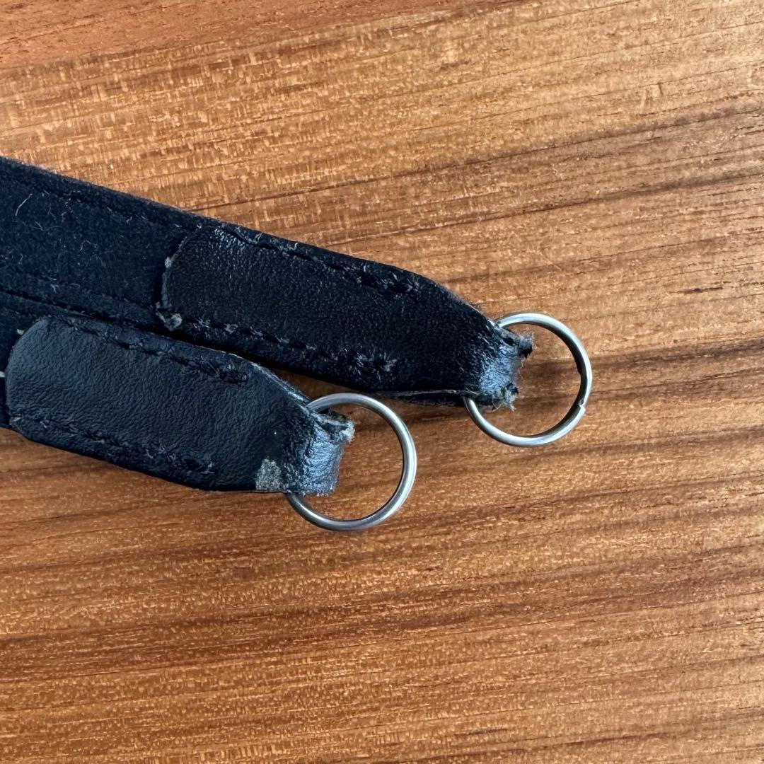 Leica Q2 【概ね美品】+純正サムレスト、純正フィルターセット