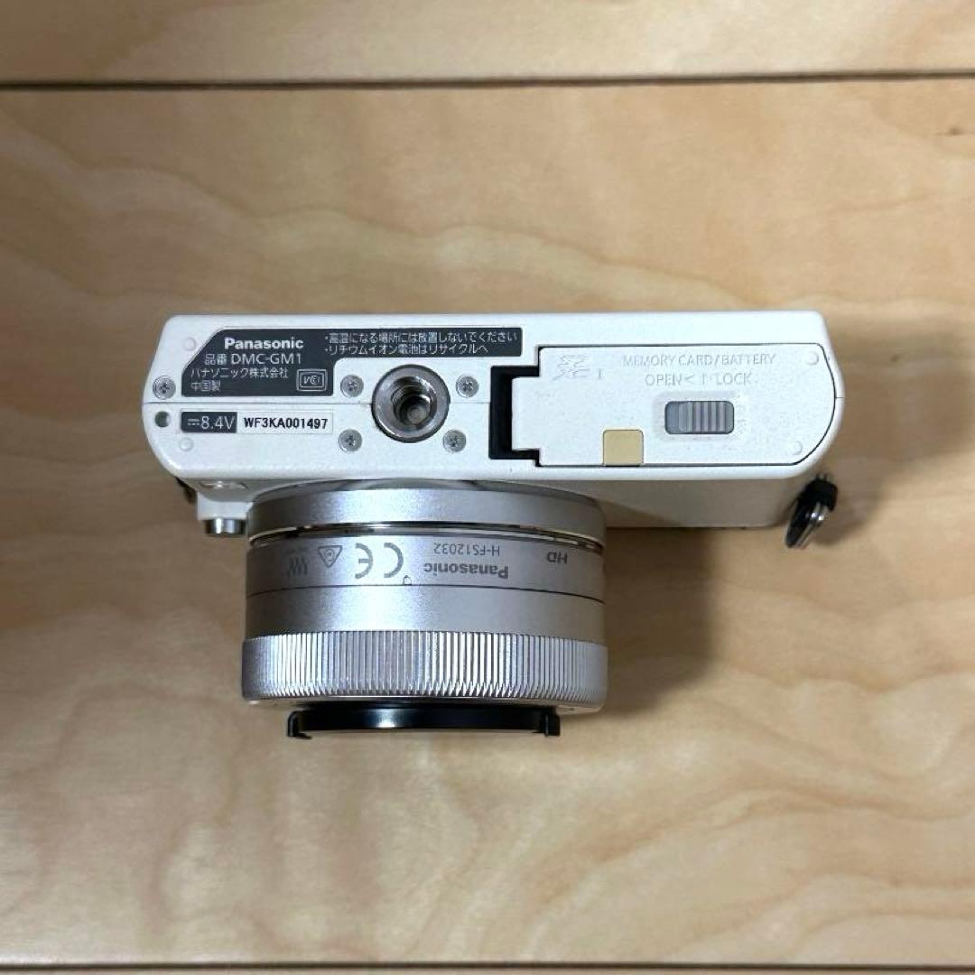 【美品】Panasonic LUMIX GM1K ミラーレス一眼カメラ ホワイト