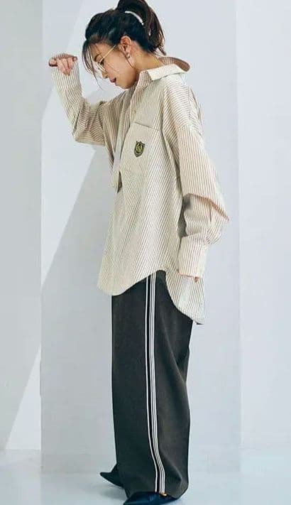 ANIECA タグ付き未使用ストライプエンブレムシャツベージュ オーバーサイズ