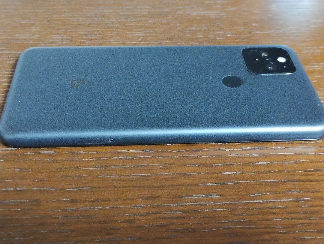 美品　Google Pixel 5　バッテリー新品　simフリー　カバーオマケ