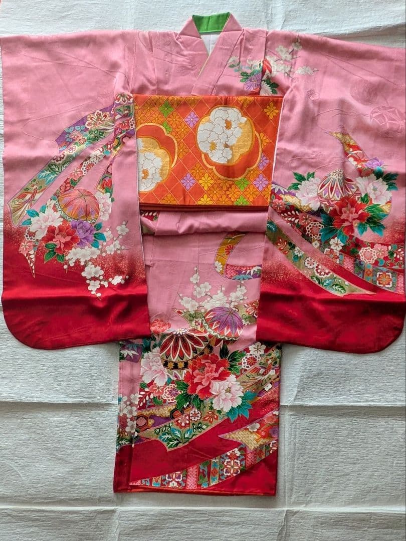 ★専用★　7歳　正絹ピンク手鞠熨斗　七五三　お着物
