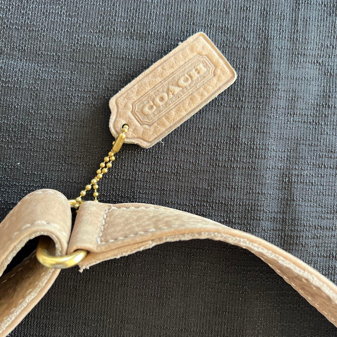 COACH ベージュ レザー ショルダーバッグ　オールドコーチ