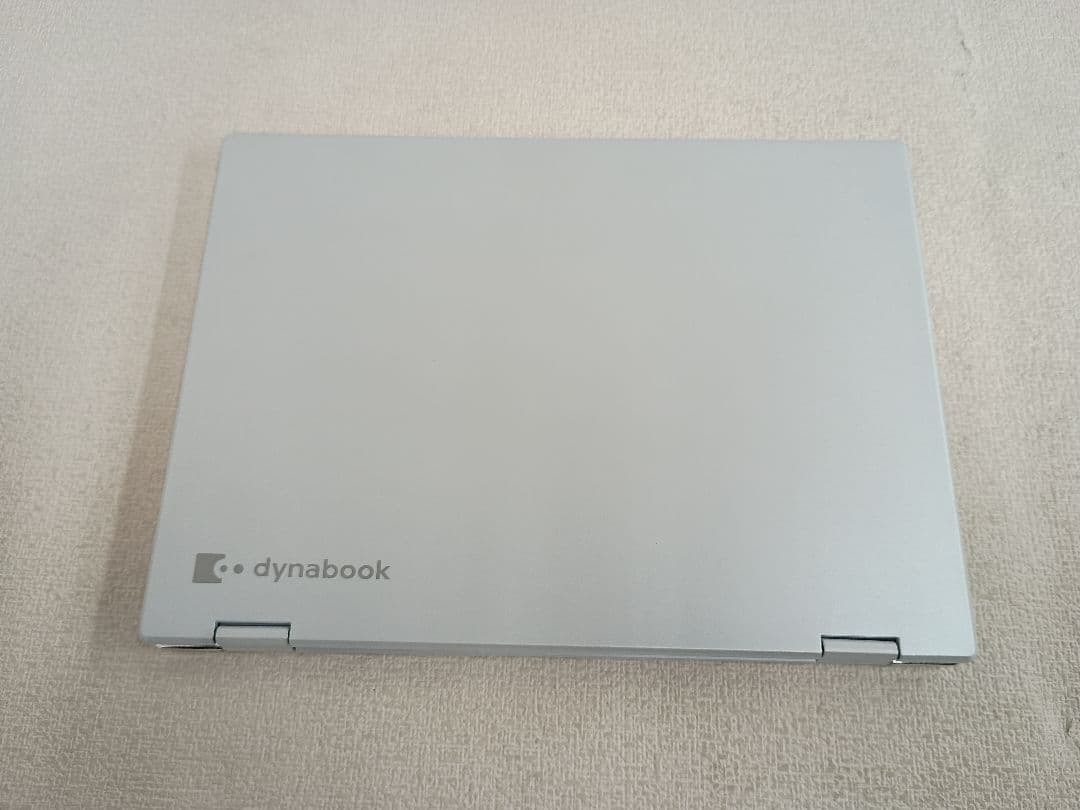 TOSHIBA PORTÉGE X20W-D dynabook V62/FS