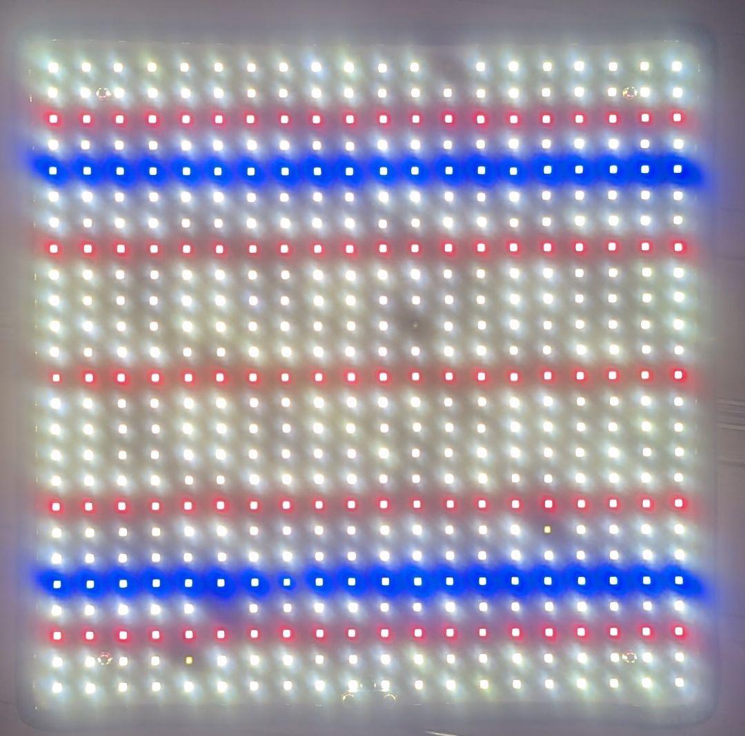LED植物育成ライト 4枚セット 30cm四方