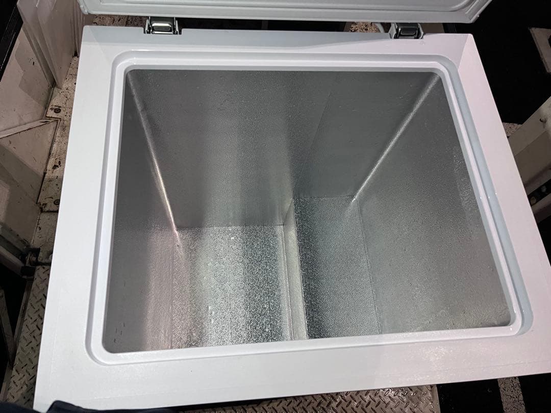 comfee 冷凍庫 ホワイト 上部開閉式