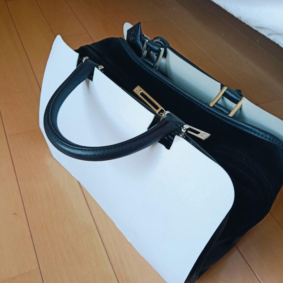 LOEWE アマソナ 28　スエード　ブラック　黒