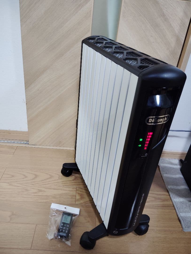 【美品・動作良好✨️】デロンギ マルチダイナミックヒーター MDH15-BK