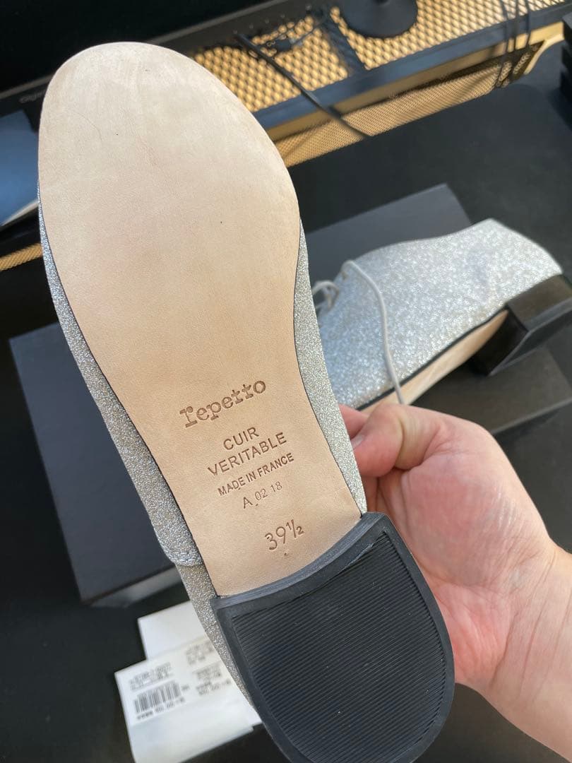 LEPETTO 未使用 シルバーラメ シューズ 靴　25.5cm 大きいサイズ