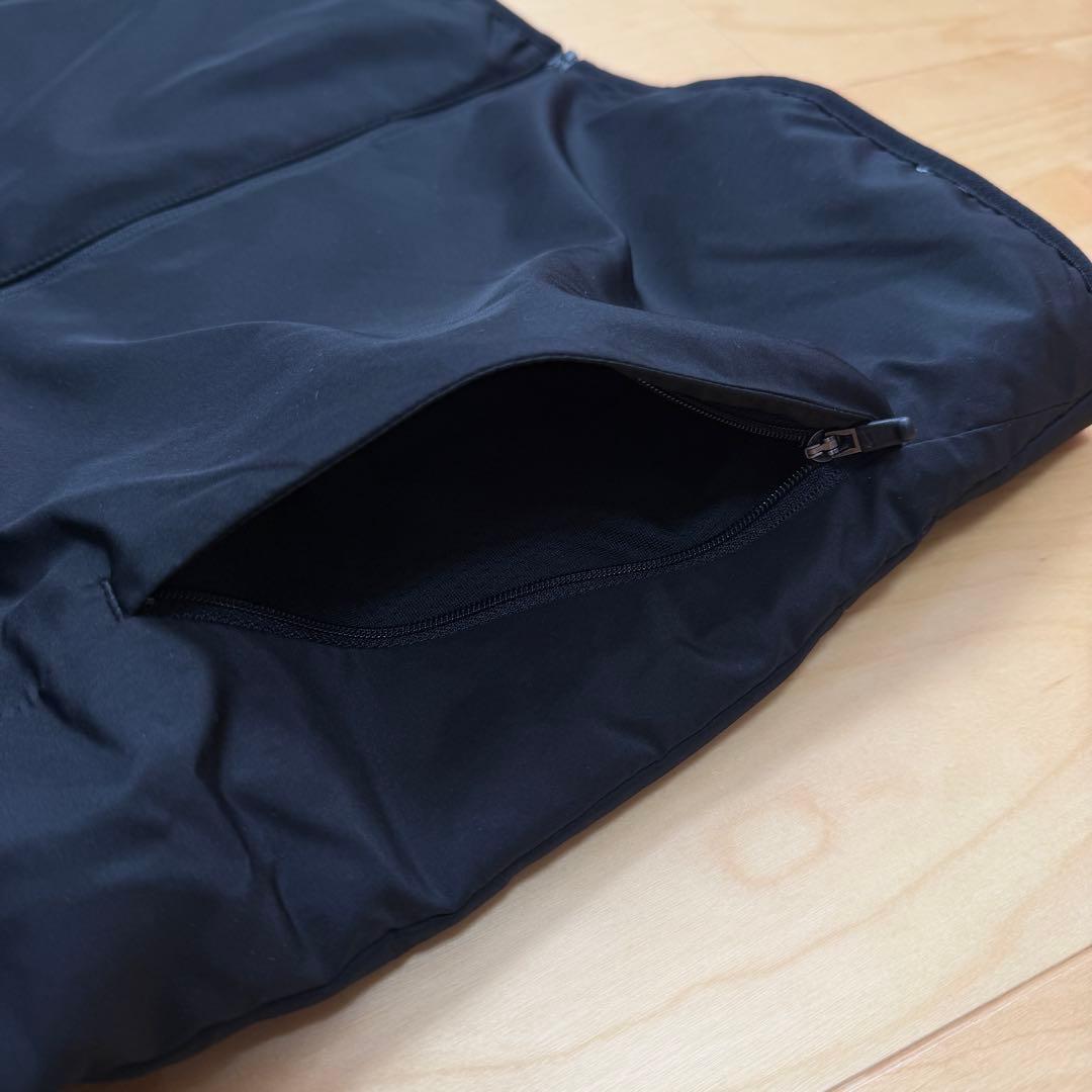 NIKE ランニングジャケット　エアロレイヤージャケット　黒　ブラック　L 新品