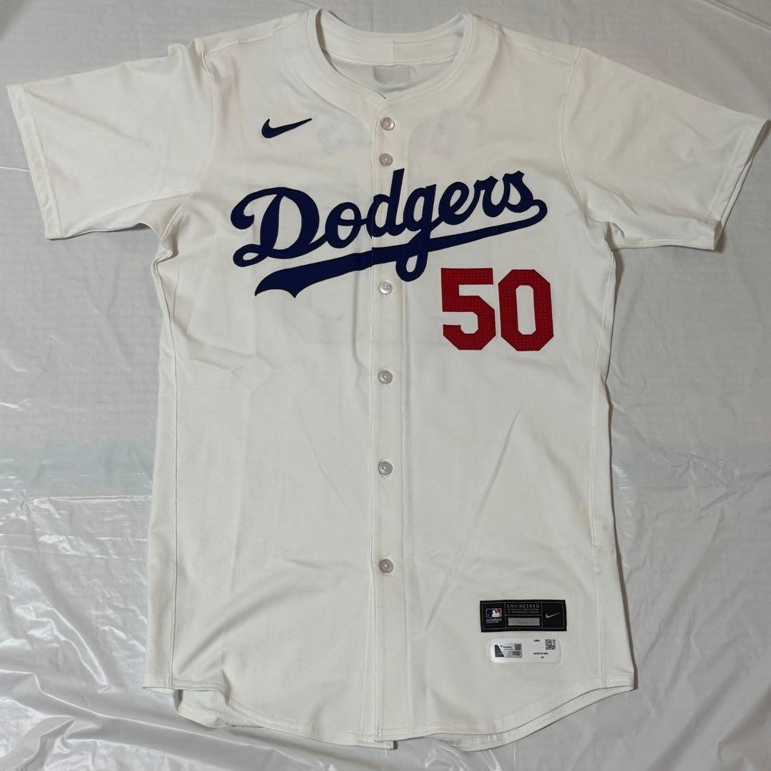 正規品！ ドジャース ベッツ 直筆サイン 支給品 ユニフォーム 大谷翔平
