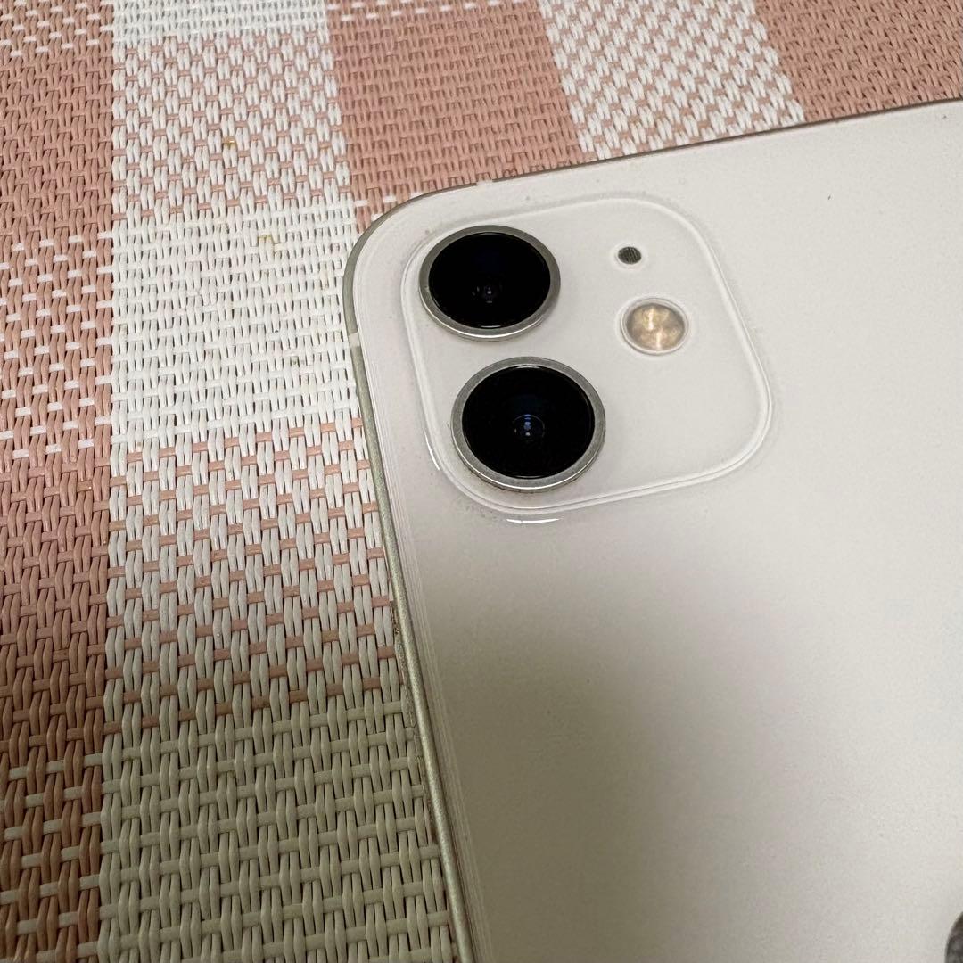 Apple iPhone 12 本体 ホワイト