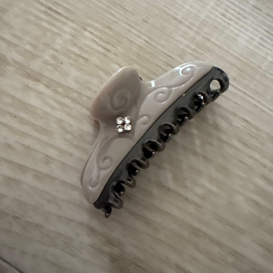 【美品】accaヘアクリップ 中サイズ