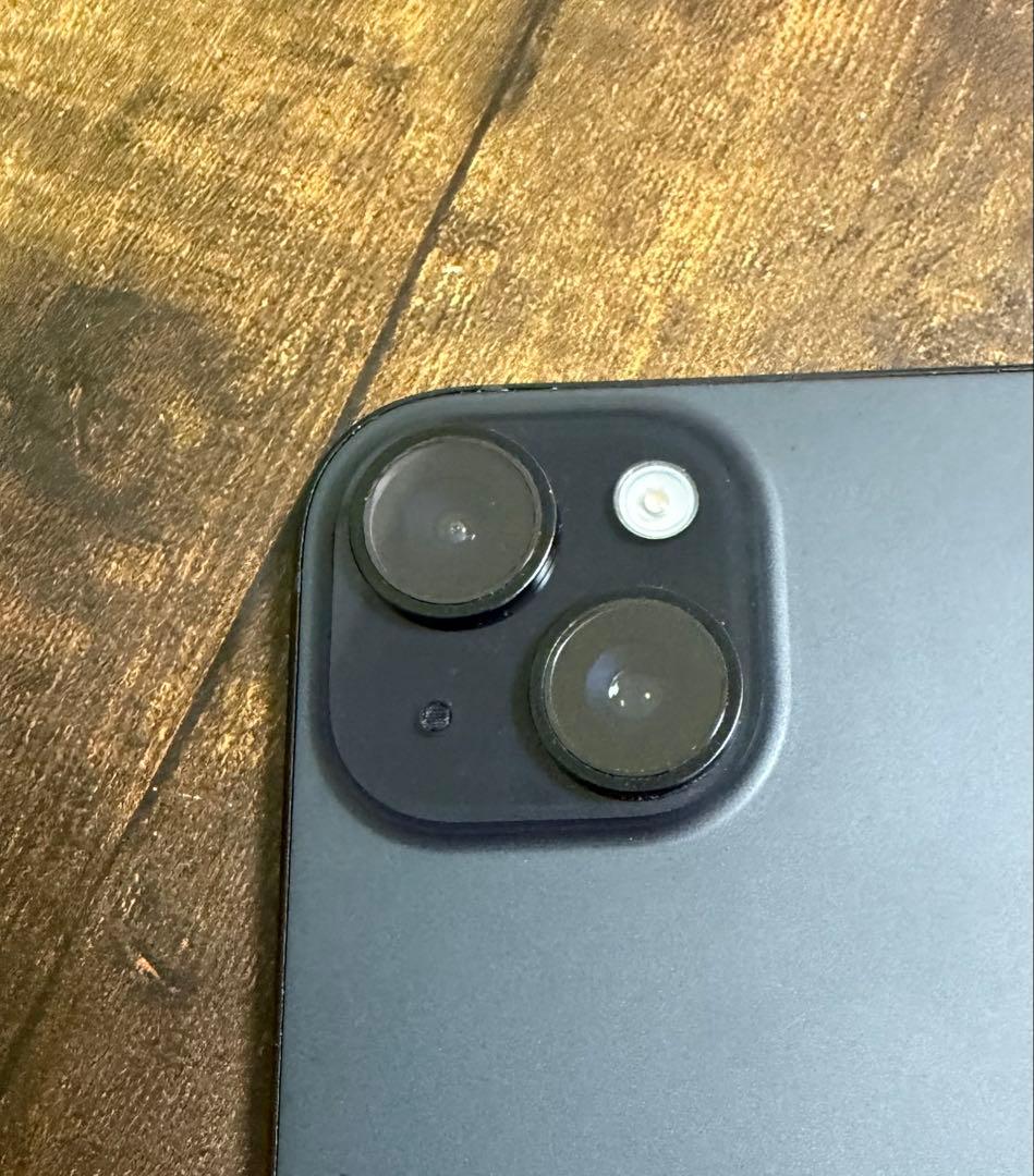 Apple iPhone 15ブラック 本体