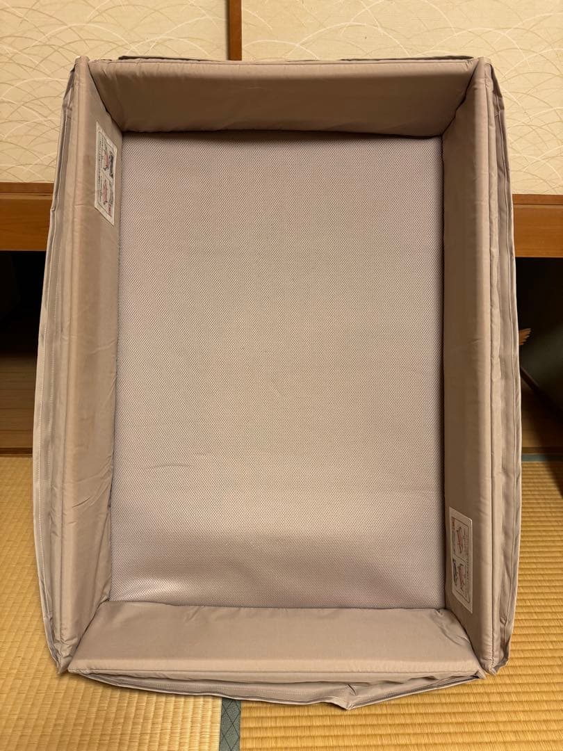 アップリカ ベビーベッド ココネル エアー　敷き布団付き