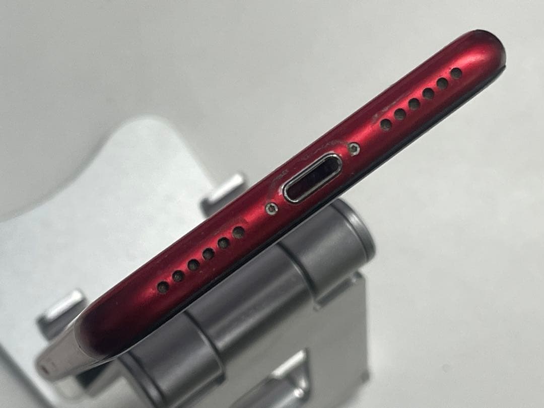 W6A605◆ iPhone SE 第2世代 SIMフリー 64GB A2296