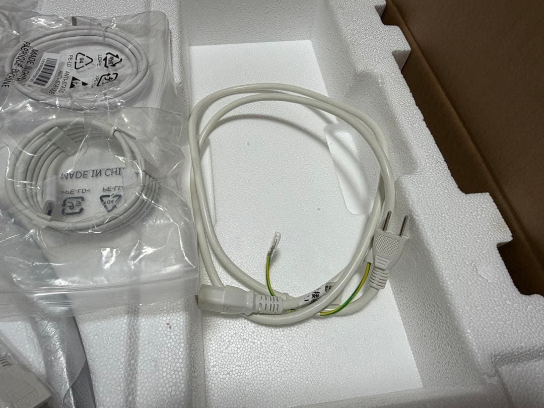 LG 40WP95C-W 39.7インチ5K2K ウルトラワイドモニター