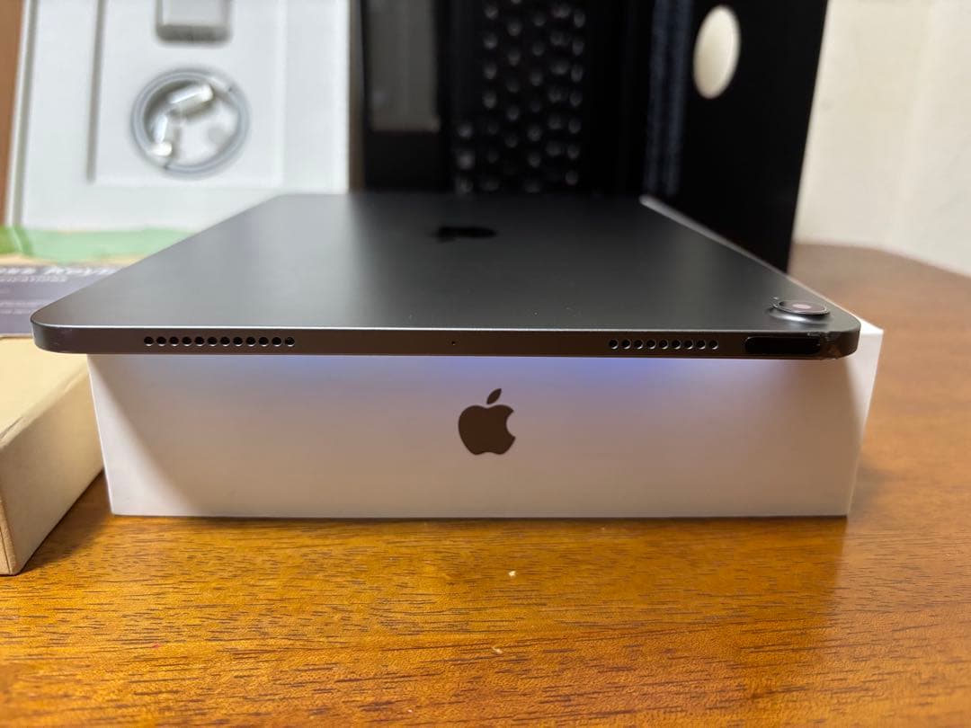 【極美品】 iPad air 10.9インチ 第4世代 64GB