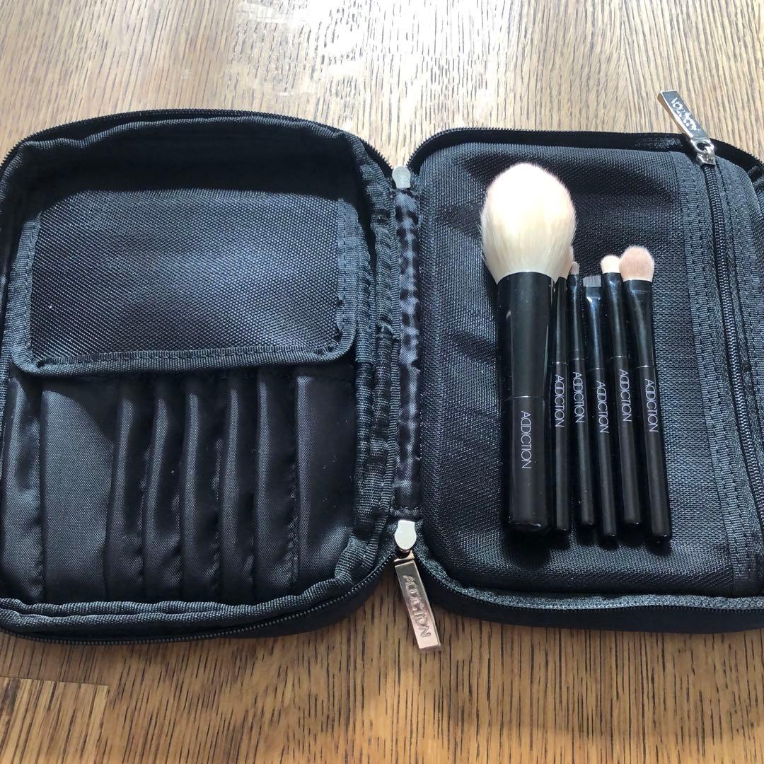 addiction アディクション メイクブラシセット ポーチ付き