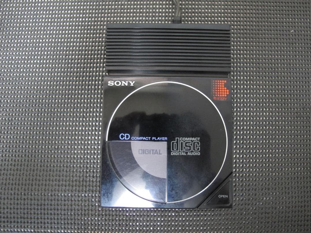 SONY D-50 ポータブルCDプレーヤー 奇跡の完動品 少し難アリ