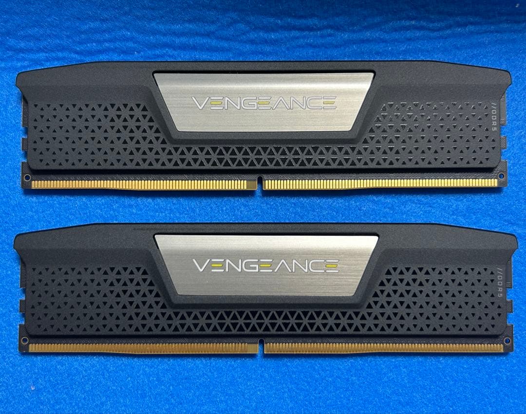 コルセア DDR5 CMK32GX5M2B6400C36 16GBx2枚