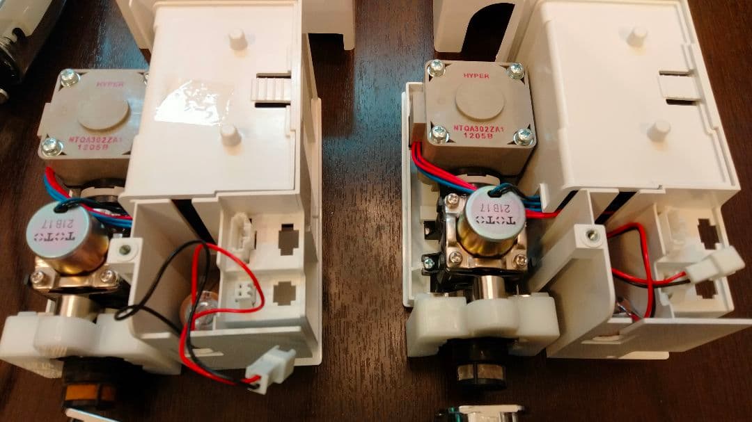 TOTO アクアオート TENA40AW自動水栓 2台(電源不要 タイプ)