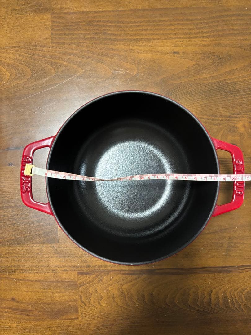 【mm】STAUB 両手鍋 赤 直径約18cm