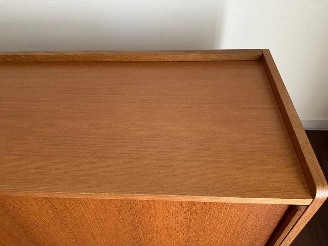 荷物整理　　unico ALBERO サイドボード