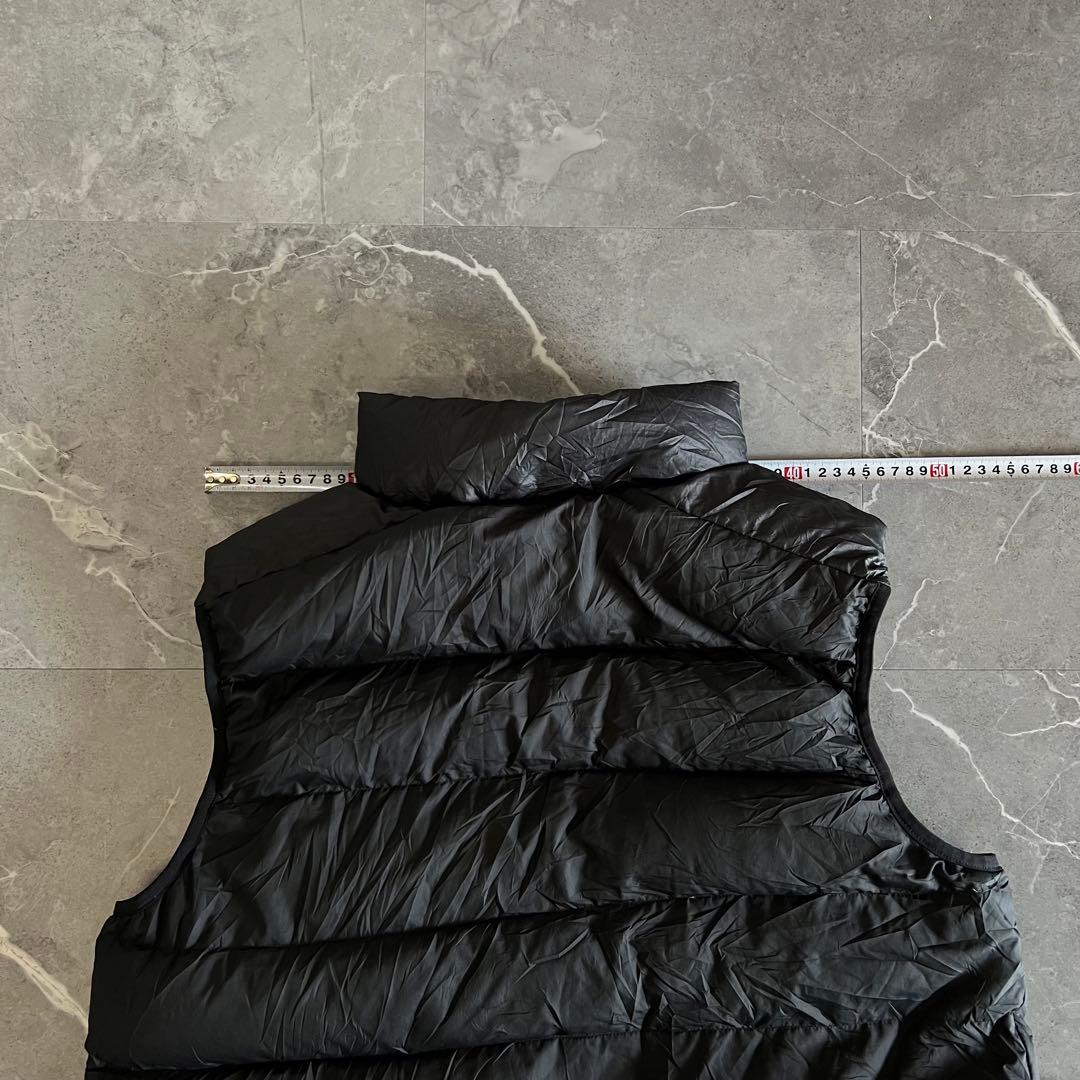 NIKE ブラック ダウンベスト スウォッシ　ワンポイントロゴ　肉厚　XL