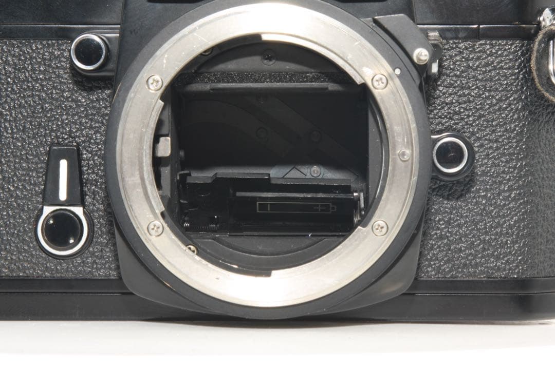 整備品 Nikomat EL + NIKKOR-H Auto 50mm f2