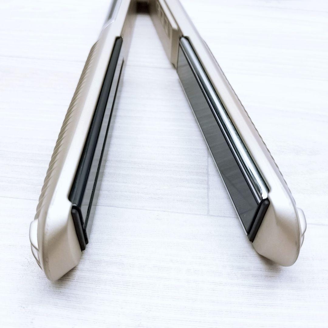 ほぼ未使用☺️ヤーマン フォトイオン スムース ストレート YJHB0N