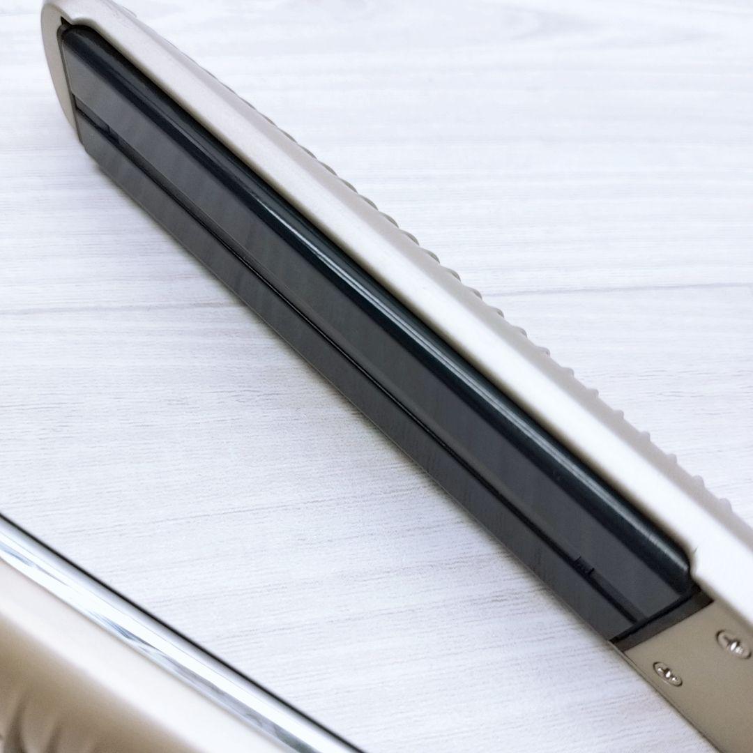 ほぼ未使用☺️ヤーマン フォトイオン スムース ストレート YJHB0N