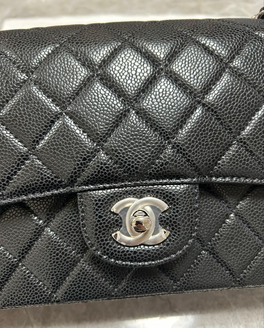 うさぎ　CHANEL ノベルティ ショルダーバッグ 本革