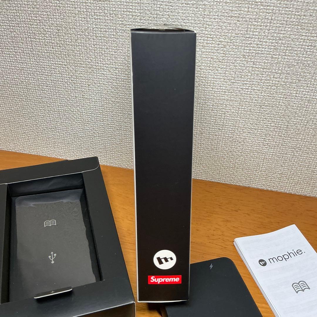 スマホアクセサリー Supreme/mophie powerstation wireless