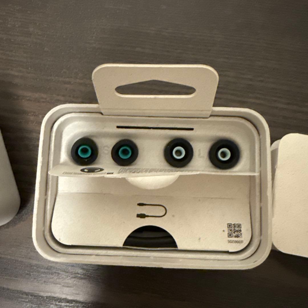 SONY WF-1000XM4 ワイヤレスイヤホン 動作確認済