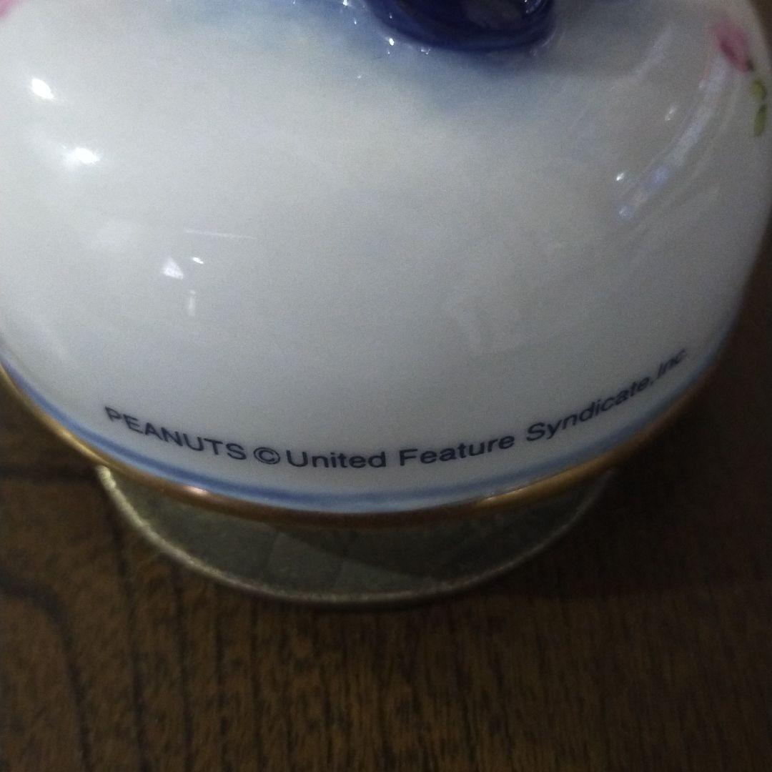 スヌーピーとルーシーのアンティークオルゴール 陶器製