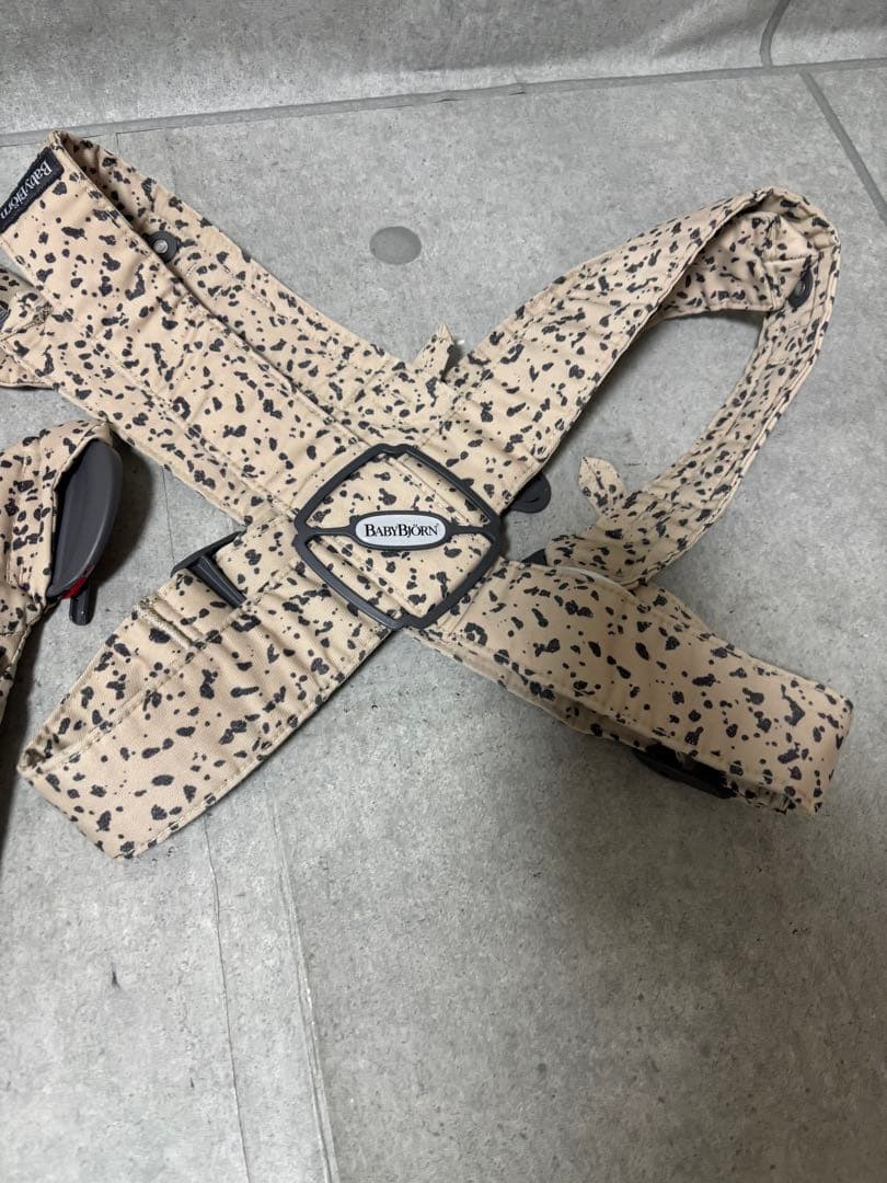 公式限定　ベビービョルン　ベビーキャリア MINI ウーブン　抱っこ紐