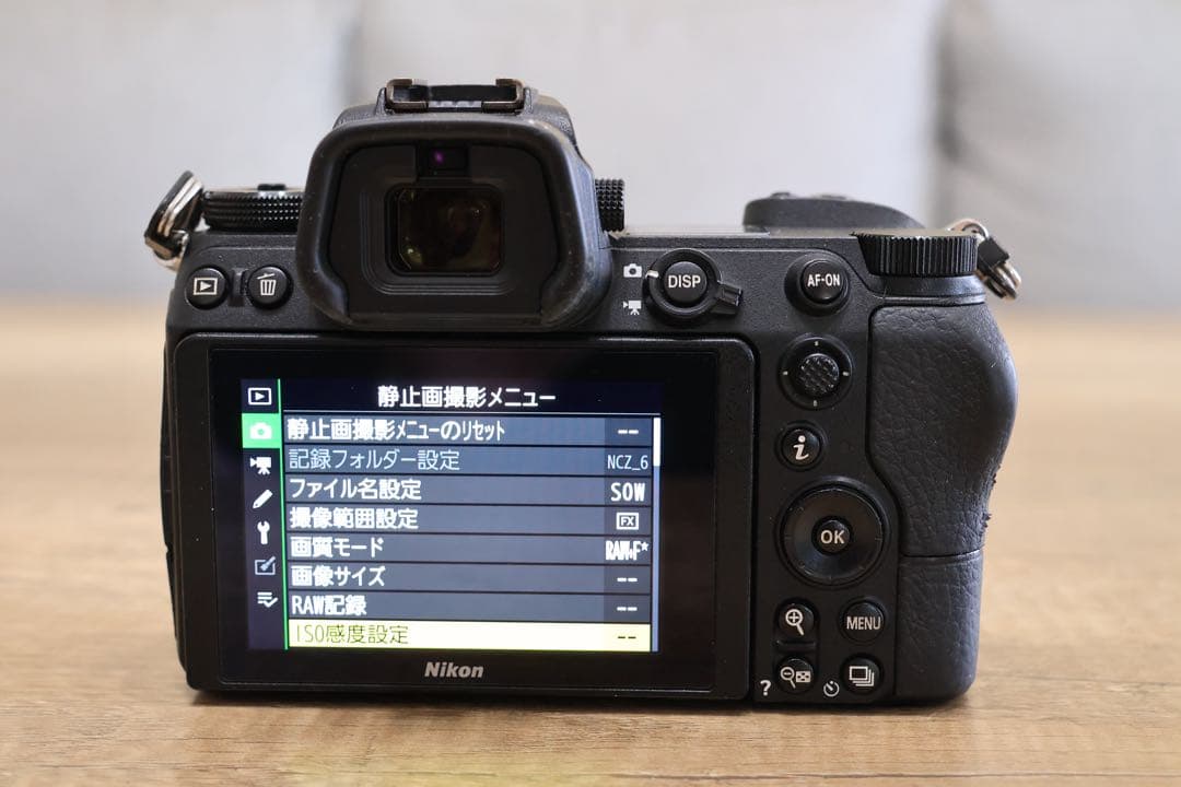 Nikon Z6 ボディ フルサイズミラーレスカメラ