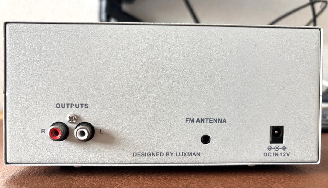 ラジオ・コンポ Luxman FM Stereo Tuner LXV-OT8