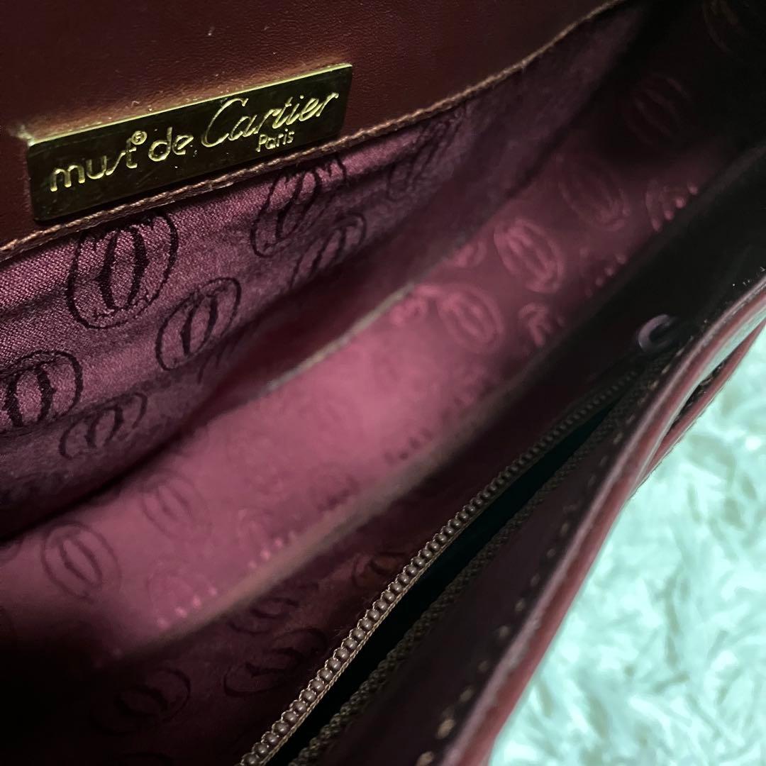 Cartier カルティエ　バーガンディ レザー ショルダーバッグ