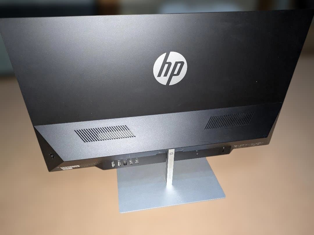 HP pavilion 27 quantum dot QHD 量子ドット液晶中古