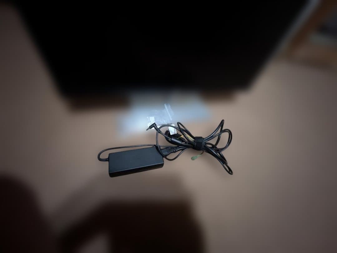 HP pavilion 27 quantum dot QHD 量子ドット液晶中古