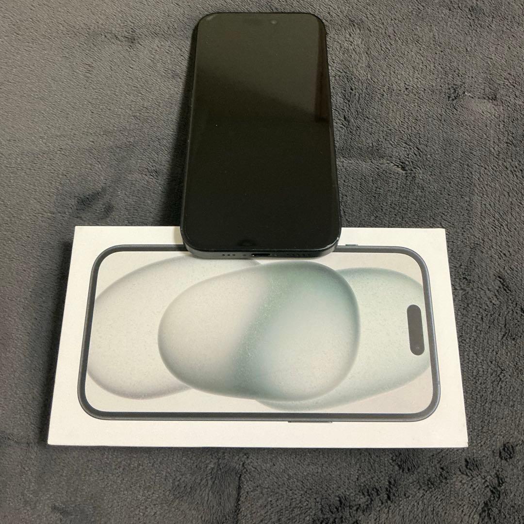 iPhone 15 本体 ブラック128GB SIMフリー 付属品未使用